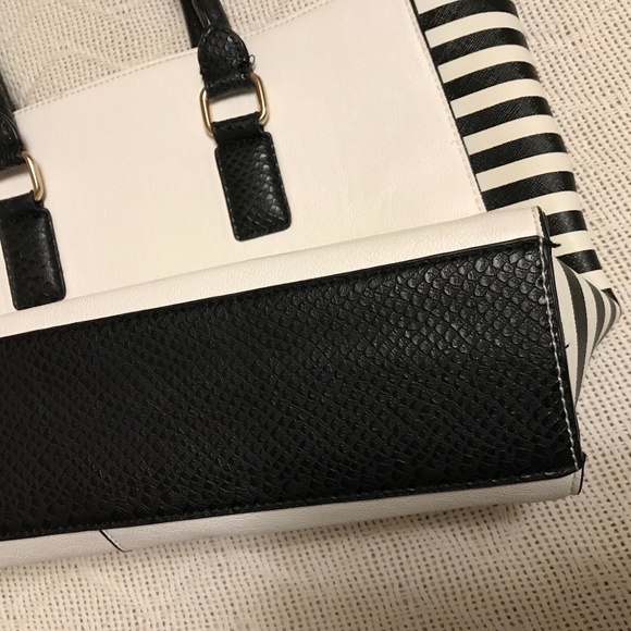 Large Tote - black and white stripes - Aldo - Picture 3 of 6